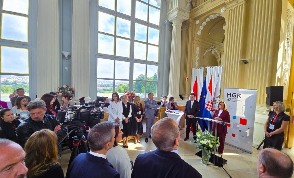 TAG DER KROATISCHEN WIRTSCHAFT IN WIEN: 37 Firmen präsentierten sich im Schloss Schönbrunn (FOTO&VIDEO)